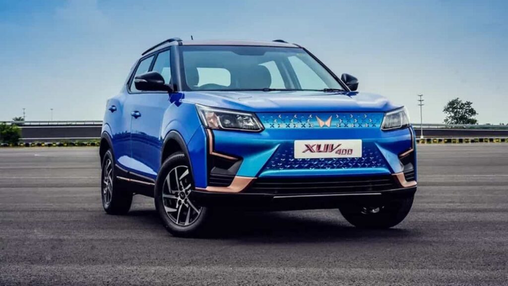 महिंद्रा XUV400 EV